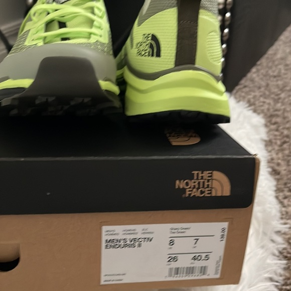 THE NORTH-FACE Unisex Vectin sneakers!  Size 8 (men ) /Size 9 (women) - Picture 7 of 7